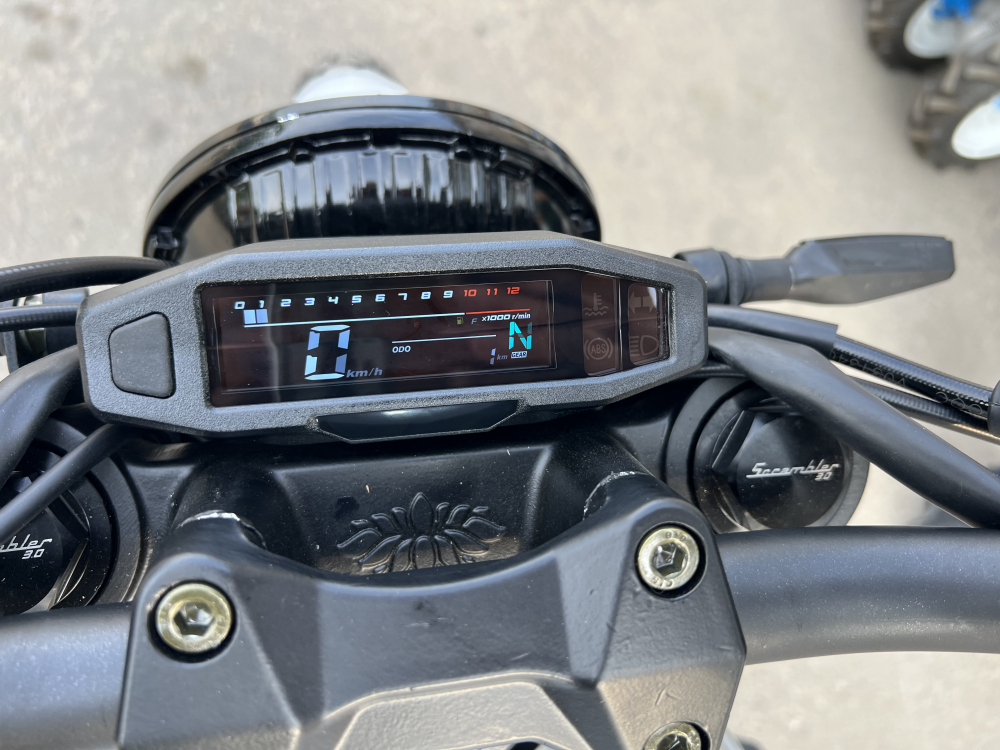 МОТОЦИКЛ FUEGO Scrambler 300-174 (СЕРЕБРО, 72 СПИЦЫ) 26 л.с МОТОУДАЧА. Магазин мототехники и садового инвентаря с доставкой по всей России