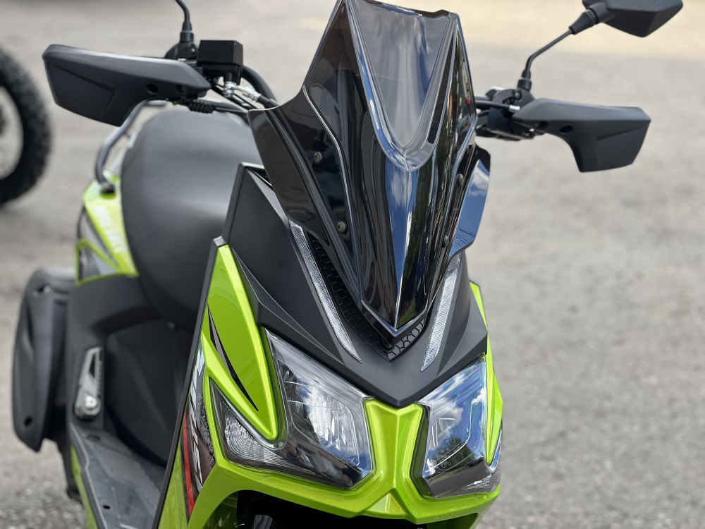 Скутер TMBK SCOOTER RIFLE 50сс (150) LIME GREEN MATT/BLACK МОТОУДАЧА. Магазин мототехники и садового инвентаря в Калуге
