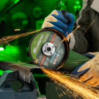 Круг отрезной по металлу, 125 х 1,0 х 22,2 мм, 84%A+16%B// Сибртех МОТОУДАЧА. Магазин мототехники и садового инвентаря в Калуге