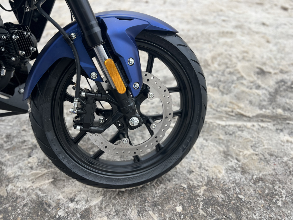 Мопед VMC GRACE CM48Q 48 см3 СЕРИЯ Y1250 LED-ф. /сиг пов./пан.приб;пер./зад диск.тор.) СИНИЙ МОТОУДАЧА. Магазин мототехники и садового инвентаря с доставкой по всей России