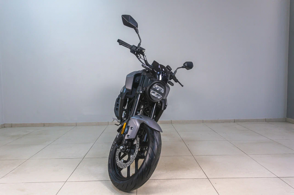 Мопед VMC GRACE CM48Q 48 см3 СЕРИЯ Y1250 LED-ф. /сиг пов./пан.приб;пер./зад диск.тор.) MATT GREY  МОТОУДАЧА. Магазин мототехники и садового инвентаря с доставкой по всей России