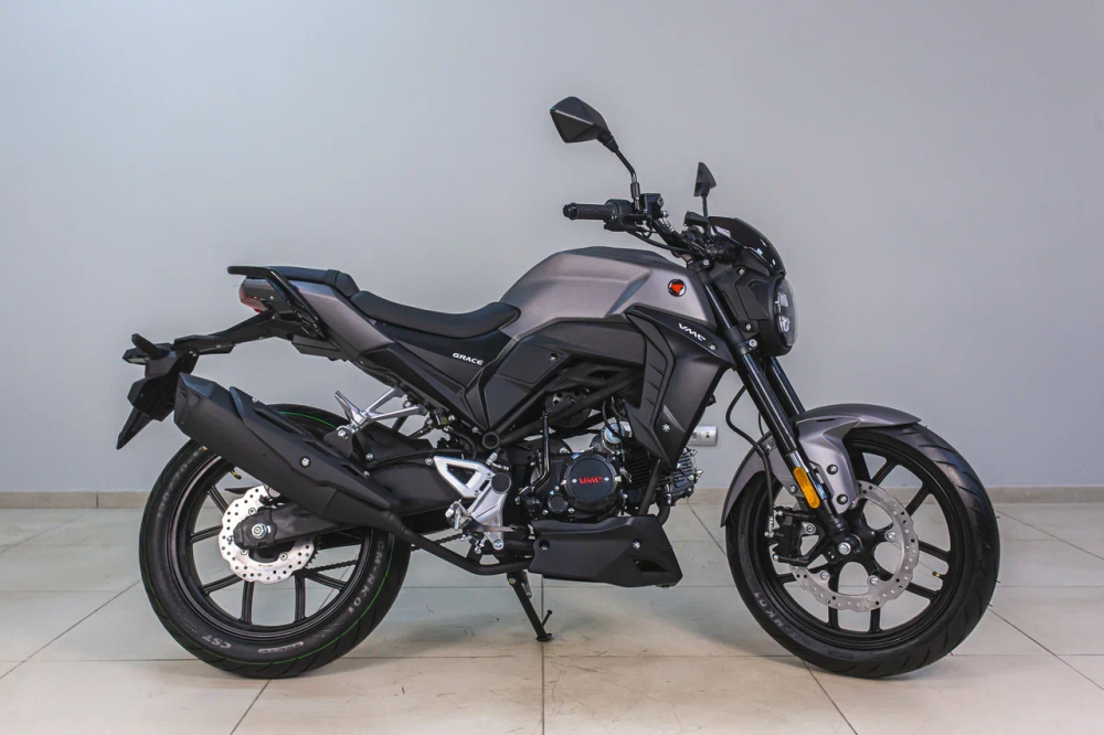 Мопед VMC GRACE CM48Q 48 см3 СЕРИЯ Y1250 LED-ф. /сиг пов./пан.приб;пер./зад диск.тор.) MATT GREY  МОТОУДАЧА. Магазин мототехники и садового инвентаря с доставкой по всей России