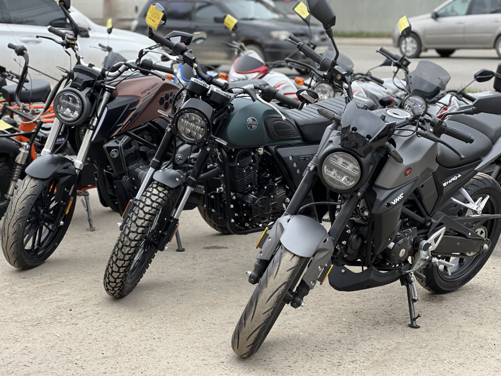 Мопед VMC GRACE BY49Q-A 49,5 см3 СЕРИЯ Y1250 (LED фар /сиг пов./пан.приб;пер./зад диск.тор.) (MATT G МОТОУДАЧА. Магазин мототехники и садового инвентаря с доставкой по всей России