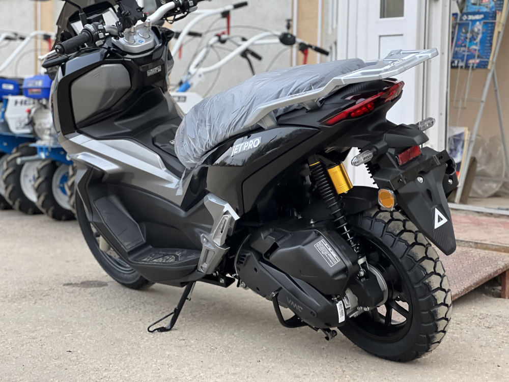 Скутер VMC JET PRO CL49QT-3A 49 см3 СЕРИЯ T1800 (Инжектор, возд охлажд., COMBI BRAKE) VIN (GREY) МОТОУДАЧА. Магазин мототехники и садового инвентаря с доставкой по всей России