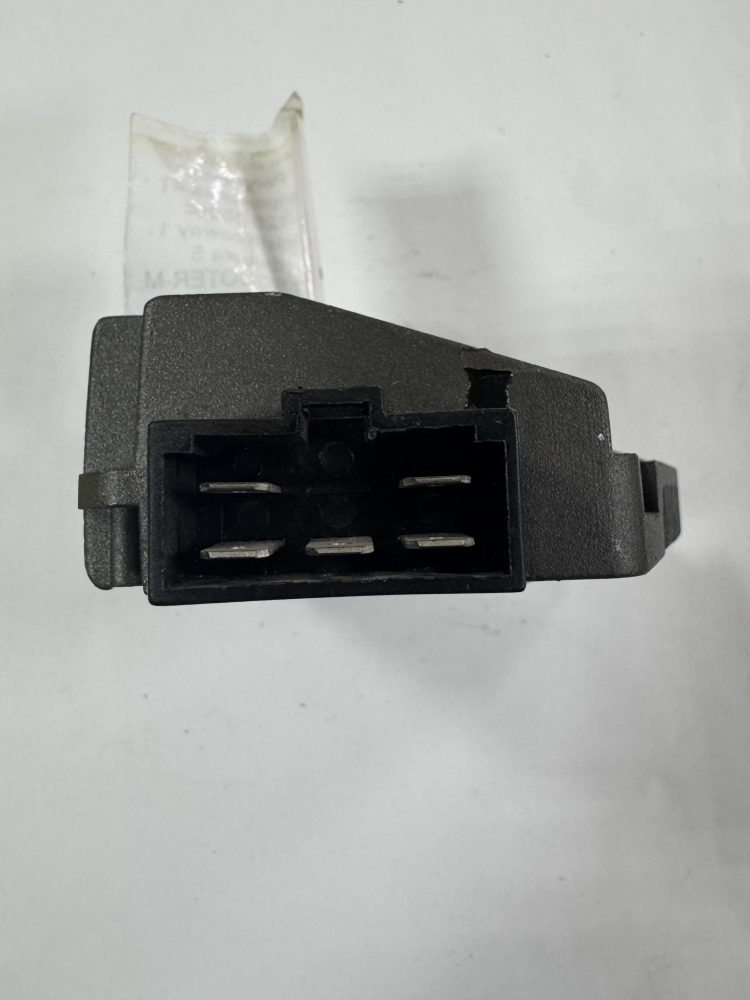 Регулятор напряжения 4Т 125-150сс Stels/Keeway 1 фишка 5 конт.SCOOTER-M, 16258 МОТОУДАЧА. Магазин мототехники и садового инвентаря с доставкой по всей России