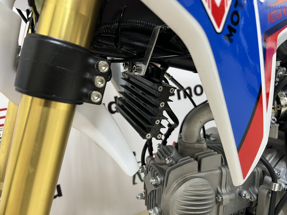 Питбайк MOTAX MX 140 (17/14) черный-белый-синий МОТОУДАЧА. Магазин мототехники и садового инвентаря с доставкой по всей России