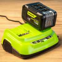 24В 8А*ч литий-ионная аккумуляторная батарея G24HP8 Greenworks МОТОУДАЧА. Магазин мототехники и садового инвентаря с доставкой по всей России