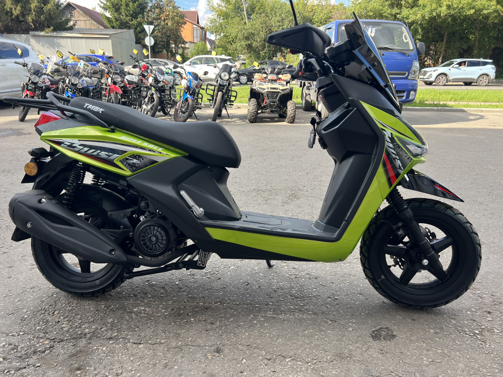 Скутер TMBK SCOOTER RIFLE 50сс (150) LIME GREEN MATT/BLACK МОТОУДАЧА. Магазин мототехники и садового инвентаря с доставкой по всей России