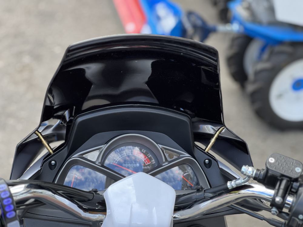 Скутер TMBK SCOOTER JUMBO 50cc (150сс) White Black (Бело-чёрный) МОТОУДАЧА. Магазин мототехники и садового инвентаря с доставкой по всей России