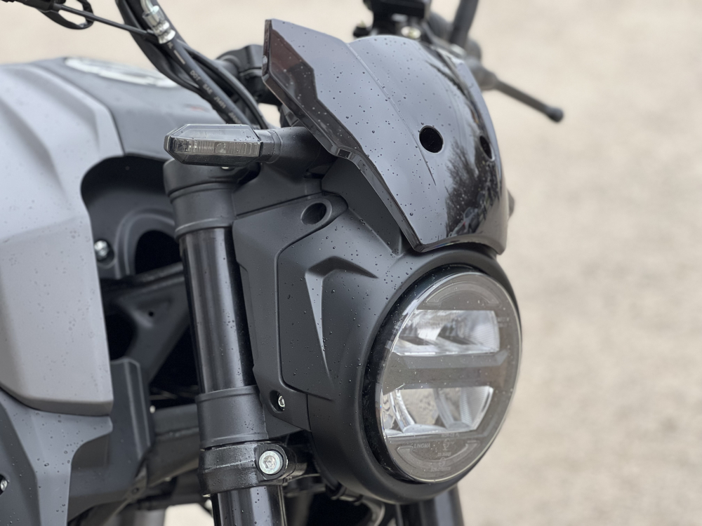 Мопед VMC GRACE CM48Q 48 см3 СЕРИЯ Y1250 LED-ф. /сиг пов./пан.приб;пер./зад диск.тор.) MATT GREY  МОТОУДАЧА. Магазин мототехники и садового инвентаря с доставкой по всей России