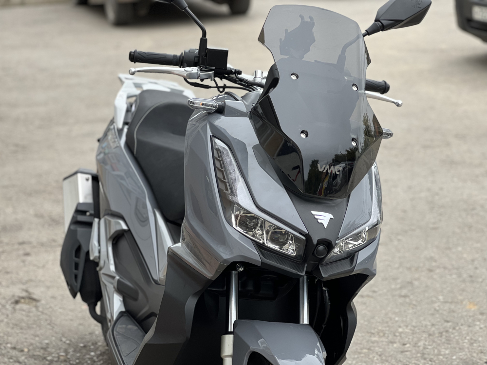 Скутер VMC JET PRO CL49QT-3A 49 см3 СЕРИЯ T1800 (Инжектор, возд охлажд., COMBI BRAKE) VIN (GREY) МОТОУДАЧА. Магазин мототехники и садового инвентаря с доставкой по всей России