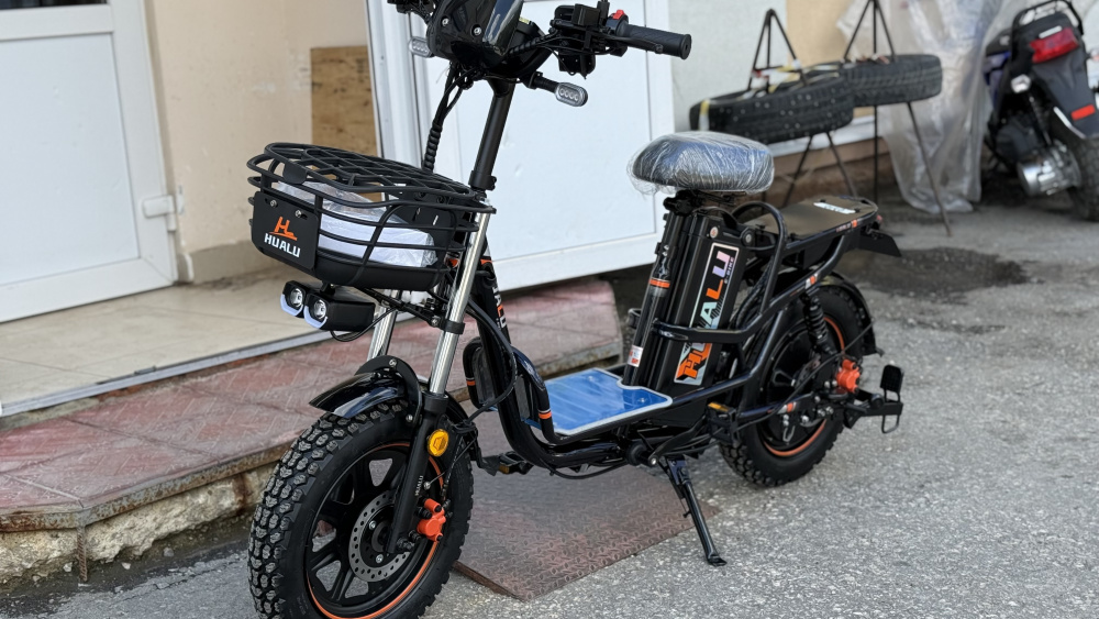 ЭЛЕКТРОСАМОКАТ HUALU H8 Мощьность 240W(1200) АКБ 60W 20Ah Запас хода до 50км  МОТОУДАЧА. Магазин мототехники и садового инвентаря с доставкой по всей России