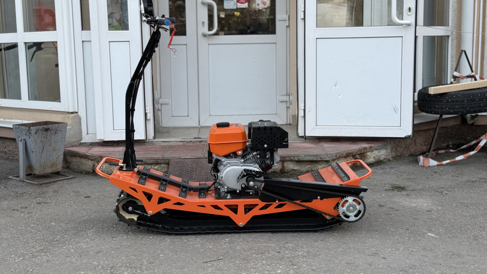 Мотосноуборд ИСКРА-1, LIFAN KP270 10 л.с., редуктор с автомат сцеплением. фара, тормоз, МОТОУДАЧА. Магазин мототехники и садового инвентаря с доставкой по всей России