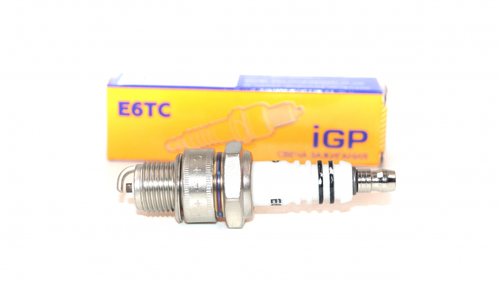 Свеча зажигания IGP E6TC (GG1200,GG1300,GP40), CHAMPION МОТОУДАЧА. Магазин мототехники и садового инвентаря с доставкой по всей России