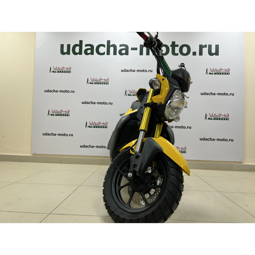 Скутер VMC (VENTO)  NAKED 49cc (150) (HONDA ZOOMER REPLICA) сигнализация, (Жёлтый)багажник под кофр МОТОУДАЧА. Магазин мототехники и садового инвентаря с доставкой по всей России