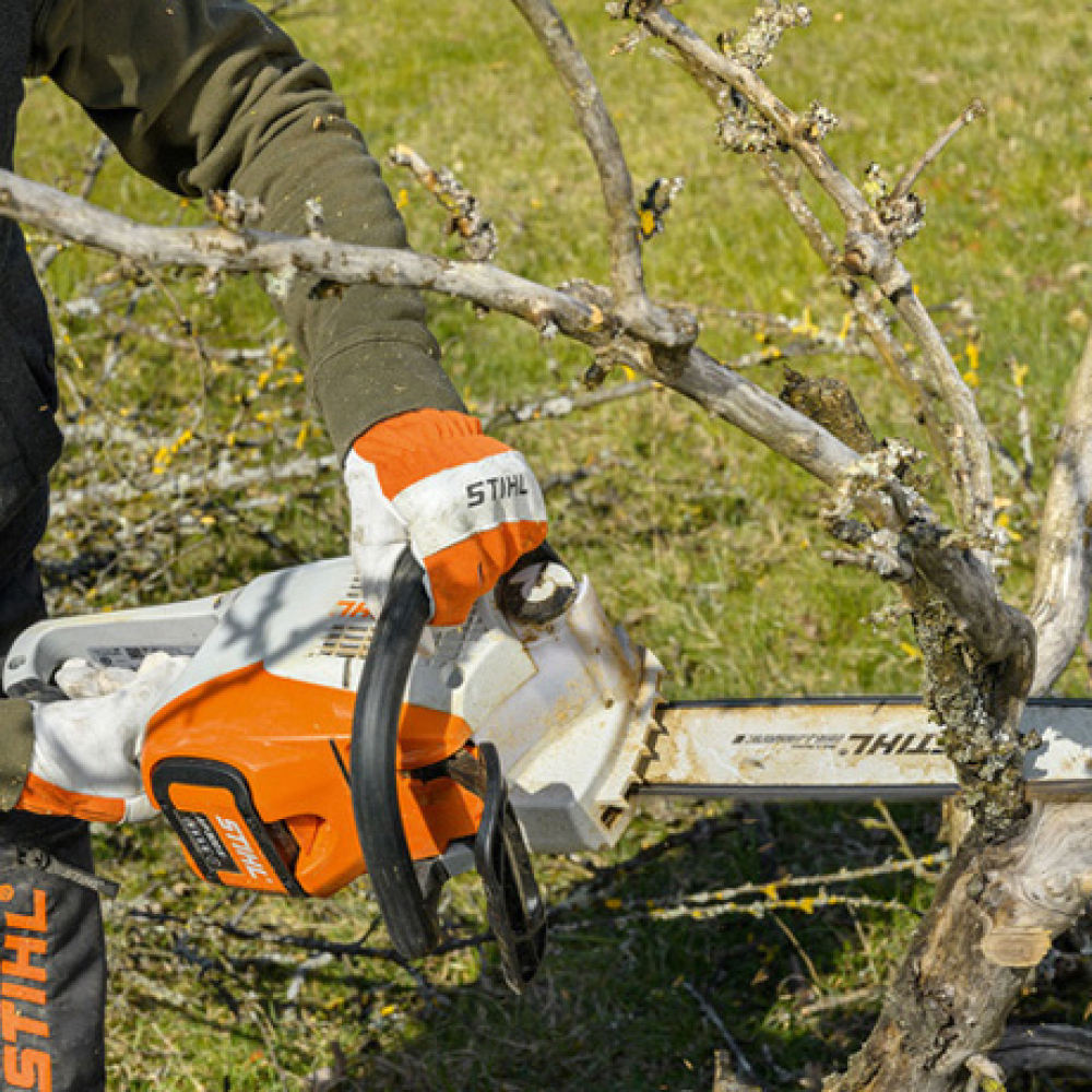 Аккумуляторная пила Stihl  MSA 220 C-B 16" (40см) 3/8"P 1.3 55 зв. без аккумулятора МОТОУДАЧА. Магазин мототехники и садового инвентаря с доставкой по всей России