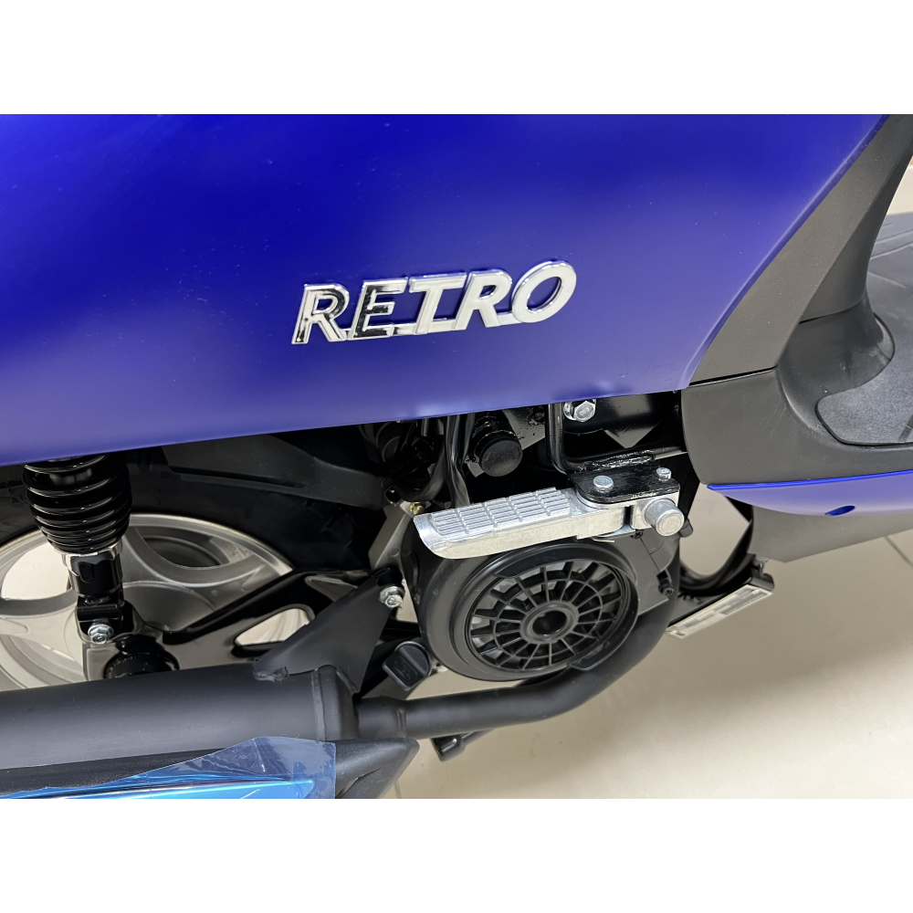 Скутер VENTO RETRO 49cc (150) сигнализация (99кг/100кг) Синий матовый МОТОУДАЧА. Магазин мототехники и садового инвентаря с доставкой по всей России