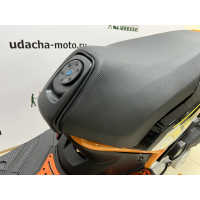 Скутер VMC (VENTO) SMART 49cc (150) (YAMAHA BWS REPLICA сигнализация) (BLACK/ORANGE) Оранжевый МОТОУДАЧА. Магазин мототехники и садового инвентаря с доставкой по всей России