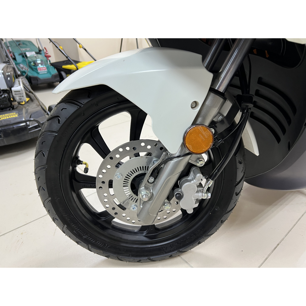 Скутер VMC PCX (200) (MATT WHIITE/MATT BLUE/MATT BLACK) Белый МОТОУДАЧА. Магазин мототехники и садового инвентаря с доставкой по всей России