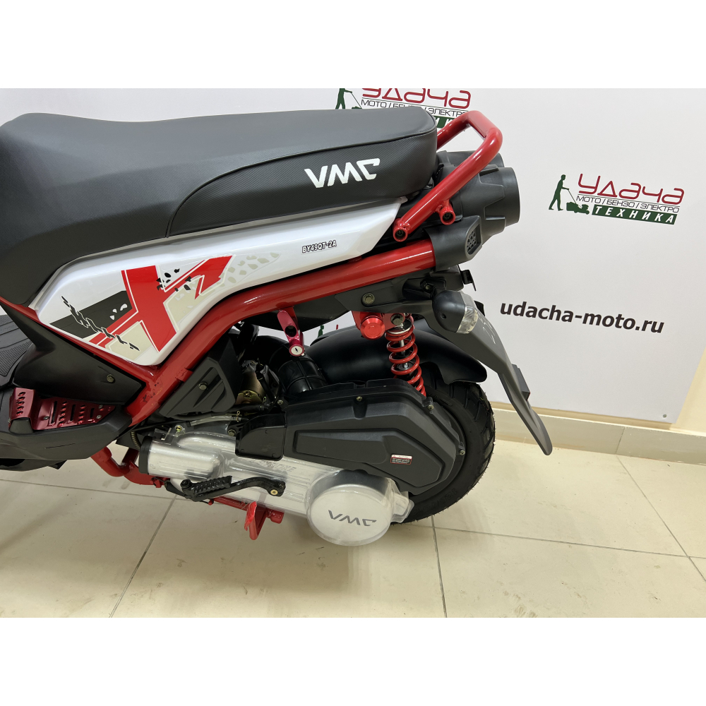 Скутер VMC (VENTO) SMART 49cc (150) (YAMAHA BWS REPLICA сигнализация) Бело-красный МОТОУДАЧА. Магазин мототехники и садового инвентаря с доставкой по всей России