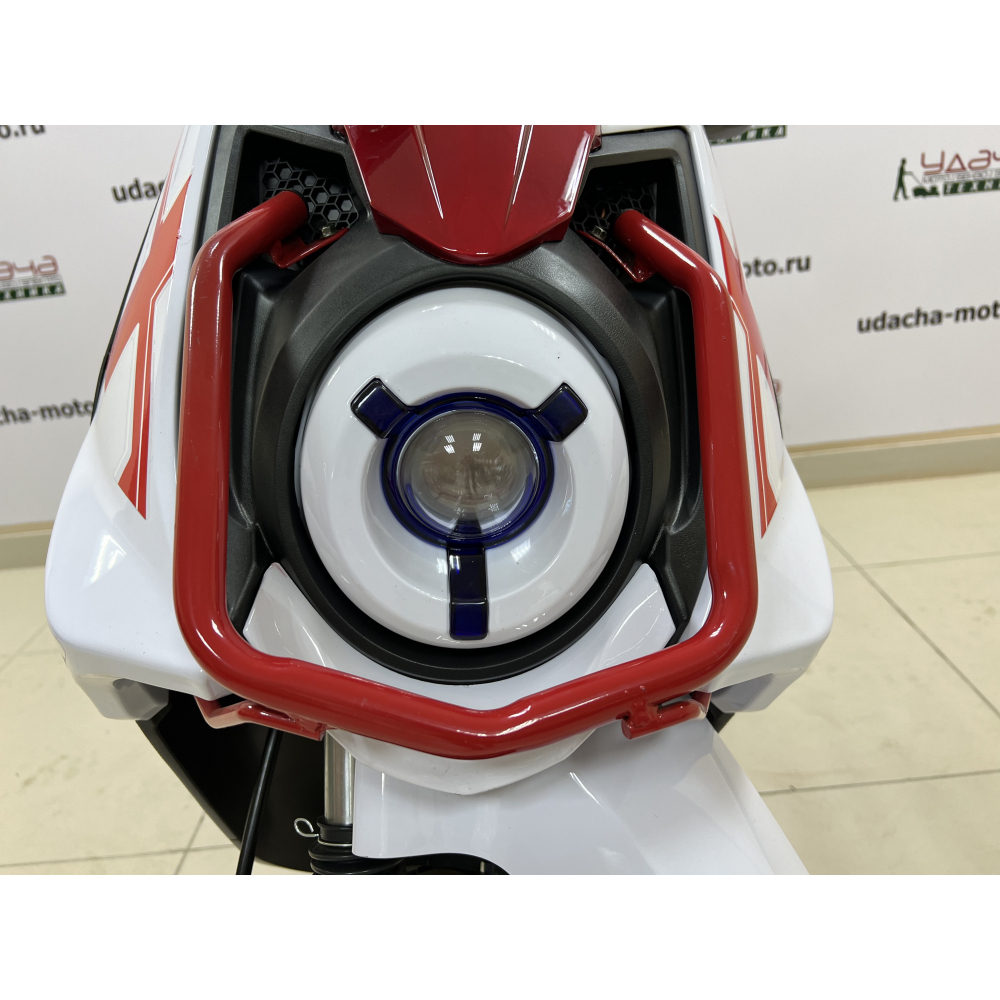 Скутер VMC (VENTO) SMART 49cc (150) (YAMAHA BWS REPLICA сигнализация) Бело-красный МОТОУДАЧА. Магазин мототехники и садового инвентаря с доставкой по всей России