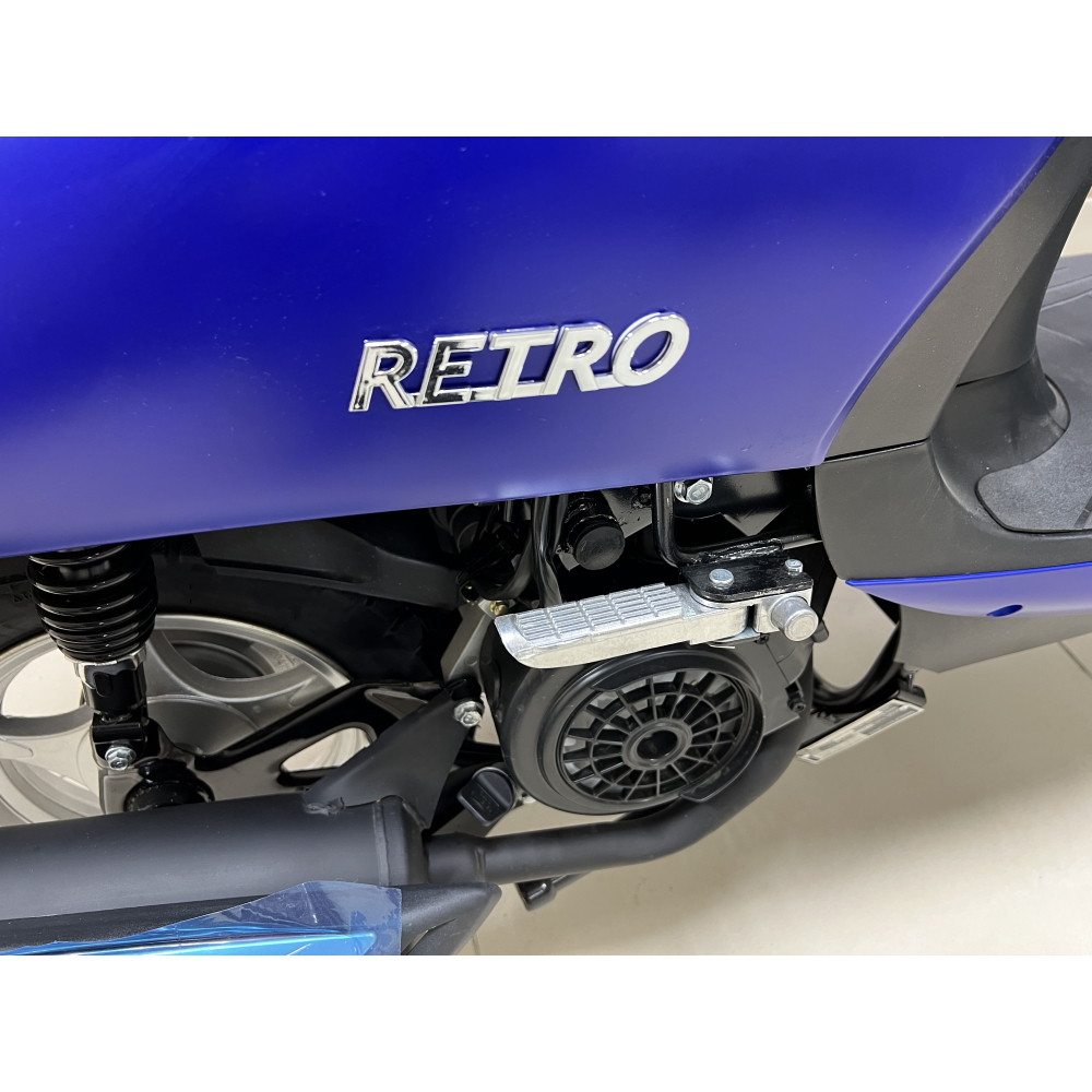 Скутер VENTO RETRO 49cc (150) сигнализация (99кг/100кг) Синий матовый Удача. Магазин садового инвентаря и техники в Калуге