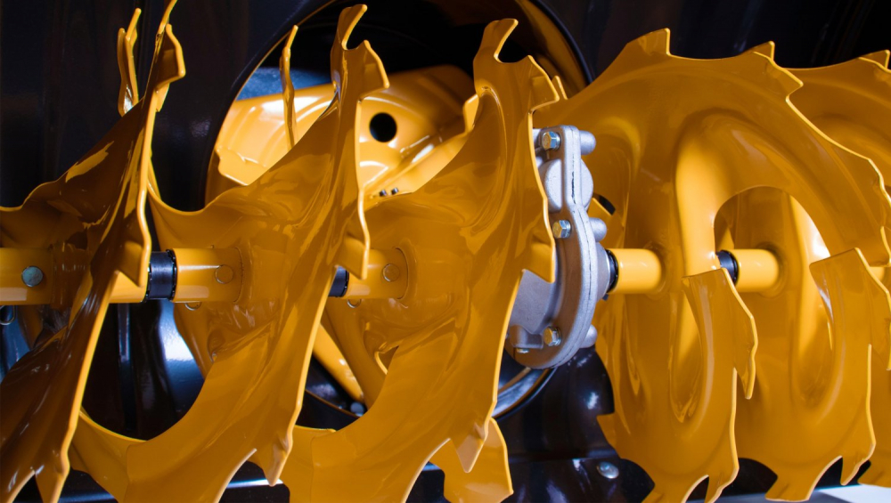 Снегоотбрасыватель CHAMPION STT1171E (12лс70см6F/2Rгусениц5,5л123,5кг эл.старт,фара,обогрев,зимн.дв) МОТОУДАЧА. Магазин мототехники и садового инвентаря с доставкой по всей России